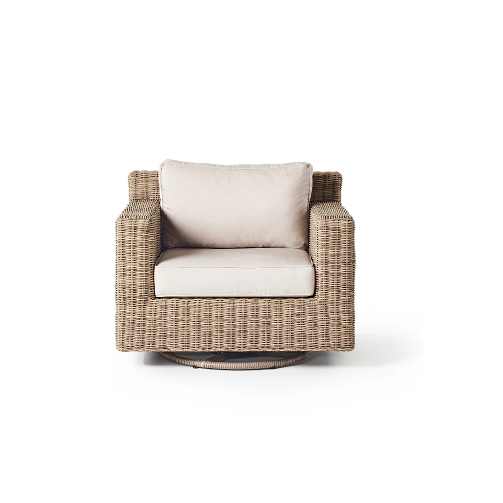 Sausalito Swivel Lounge Chair in Natural Wicker