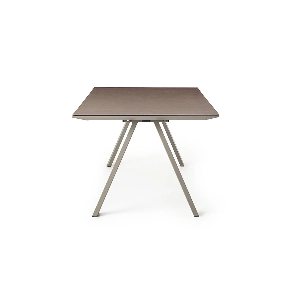 Inverness Dining Table in Quartz Grey