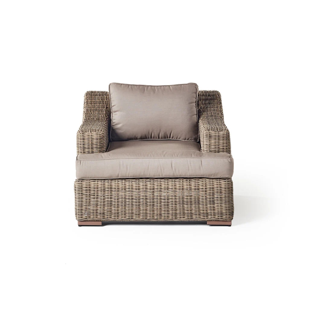 Carmel Lounge Chair in Natural