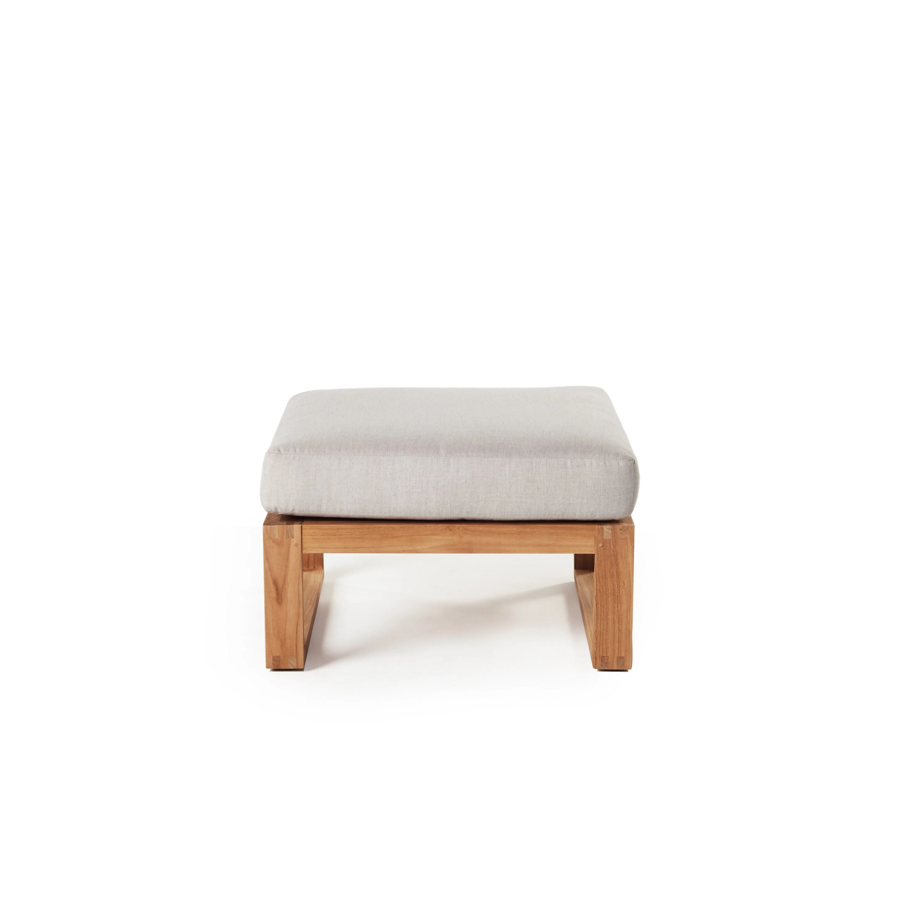 1720-belvedere-ottoman-in-teak-1.webp Belvedere Ottoman in Teak