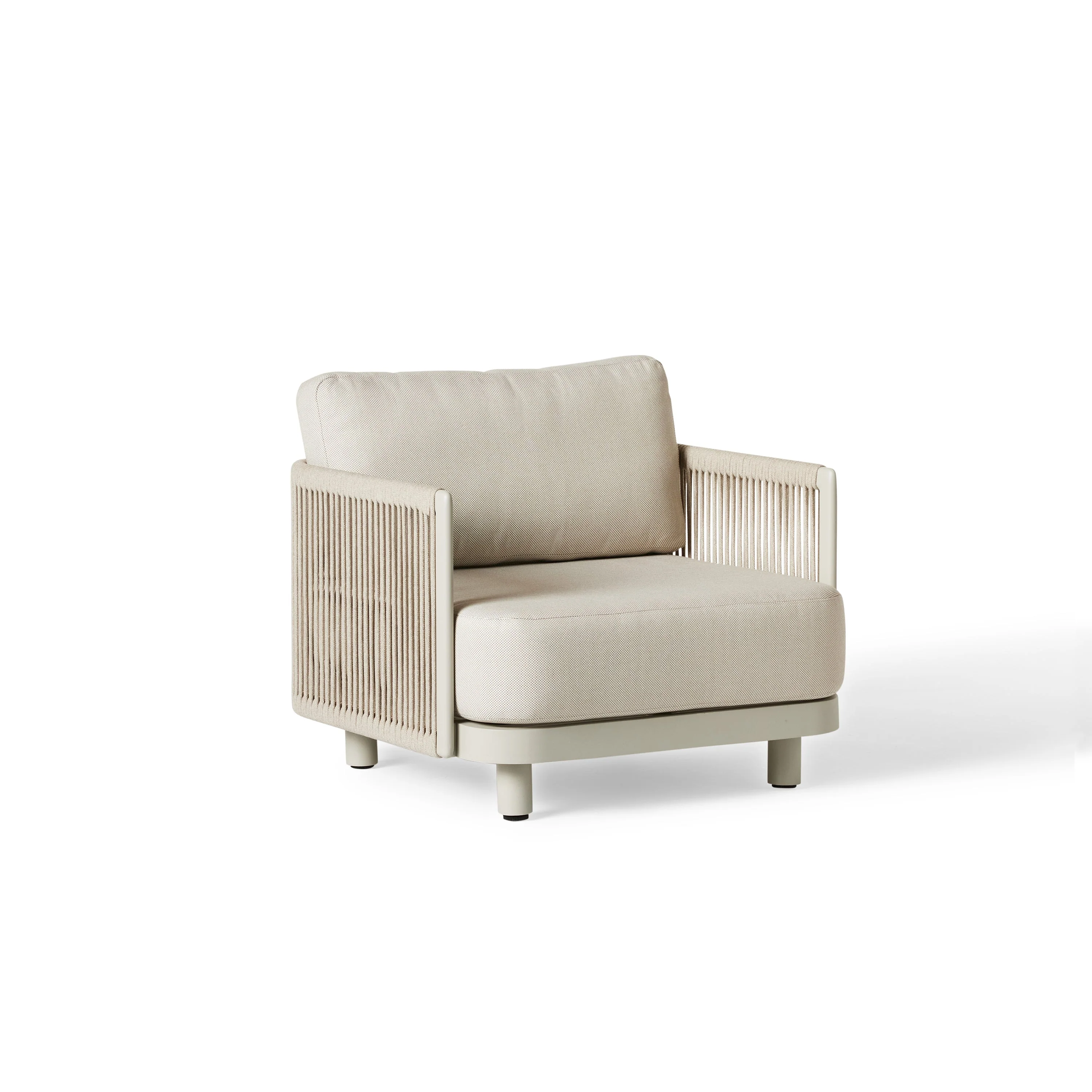 Seaside Lounge Chair in Dune