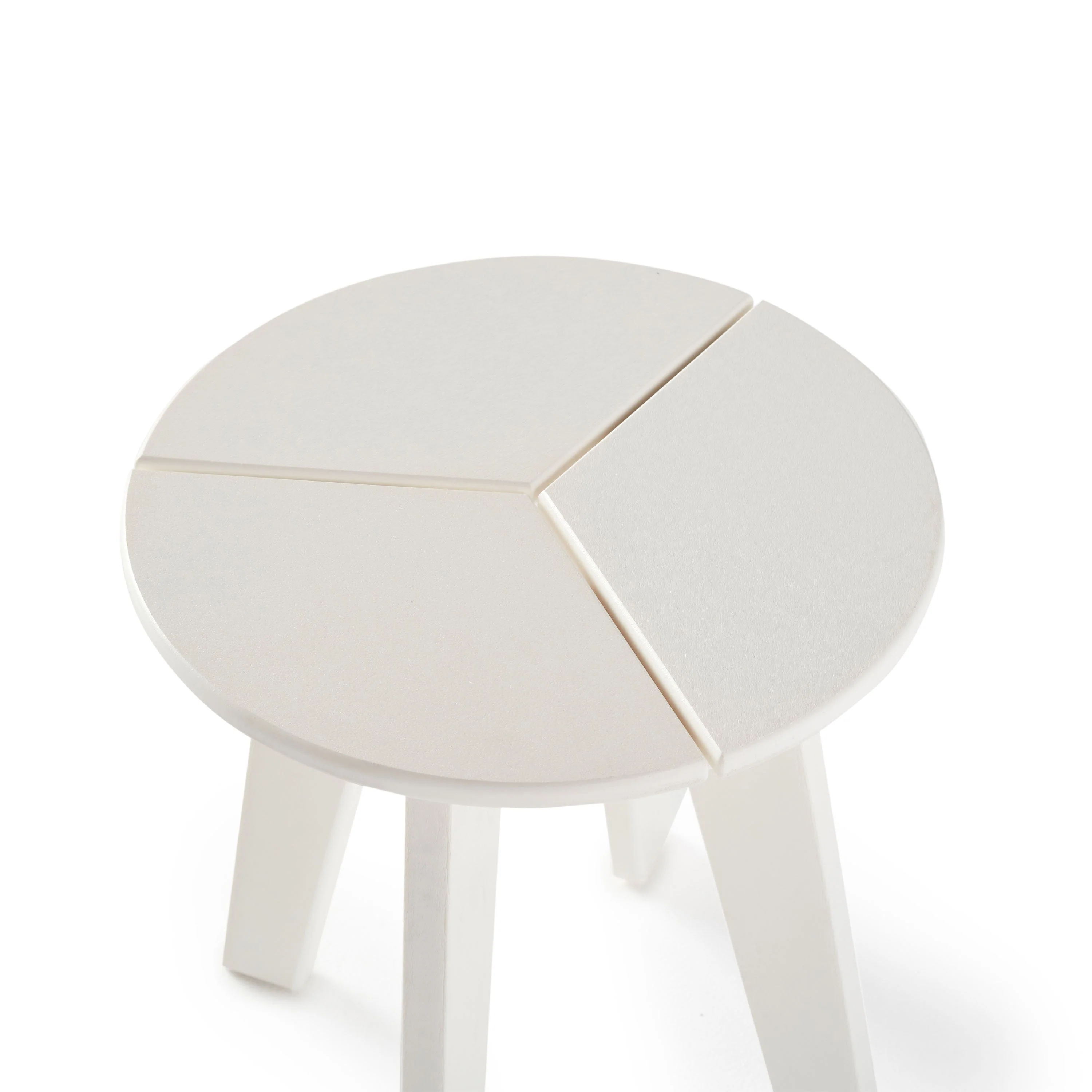 Woodside Round Side Table in White Composite