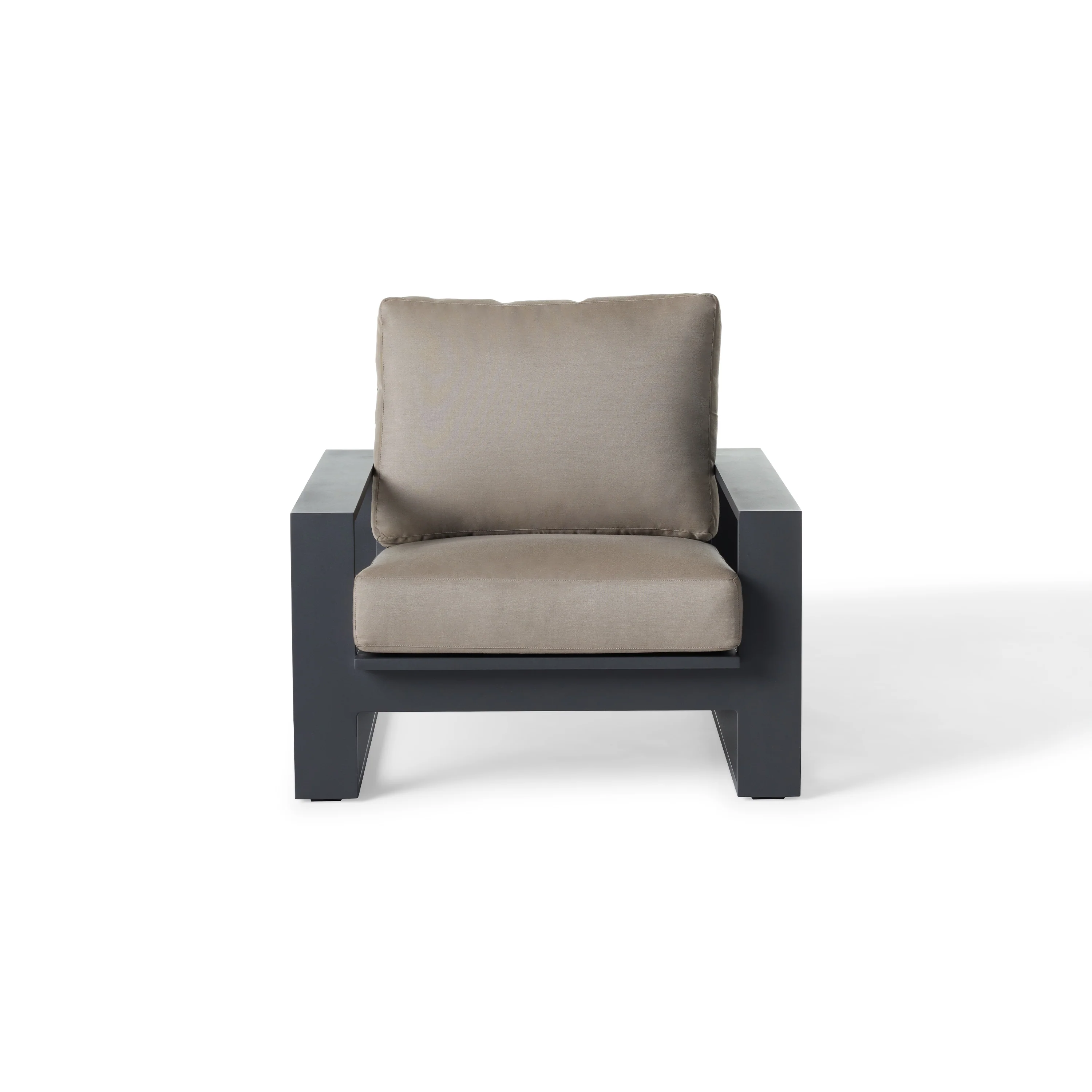 61-nicasio-lounge-chair-in-charcoal-aluminum-1.webp Nicasio Lounge Chair in Charcoal Aluminum