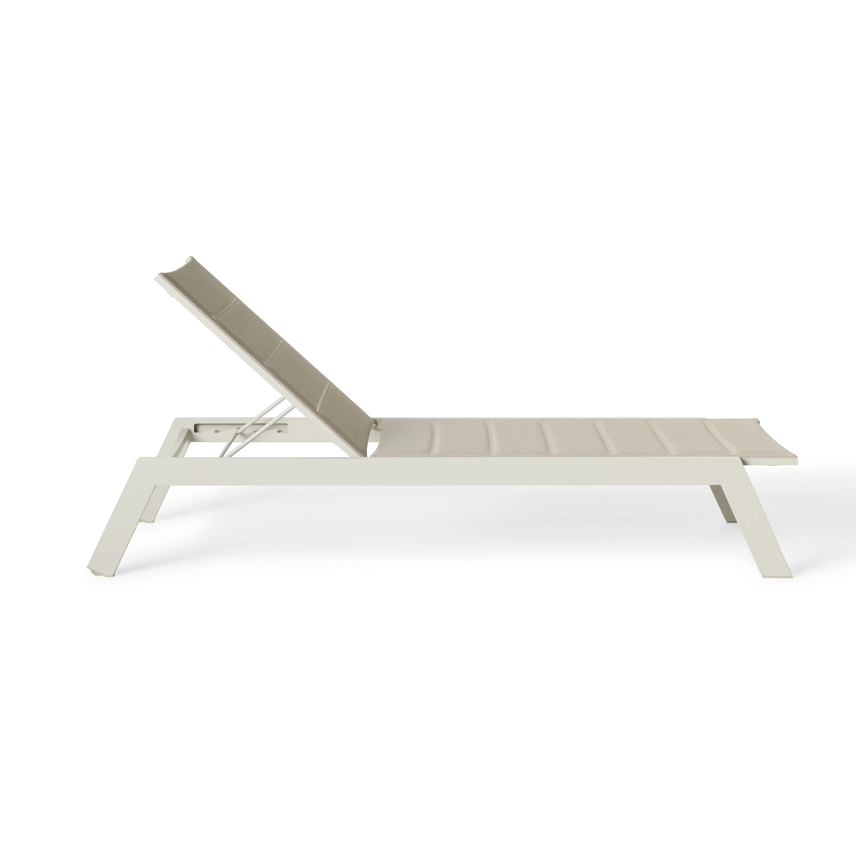 Tiburon Chaise with Padded Sling in Dune Aluminum